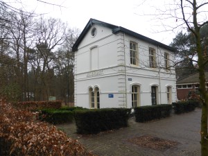 20160315 10.17 Hulshorst stationsgebouw rondje veluwe